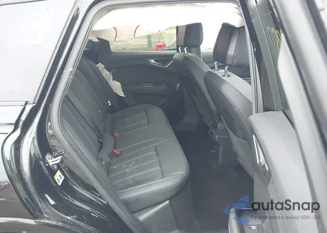 2024 Audi Q4 E-Tron Premium Plus 55 Quattro из США, поврежденный, VIN WA1LUBFZ2RP069385